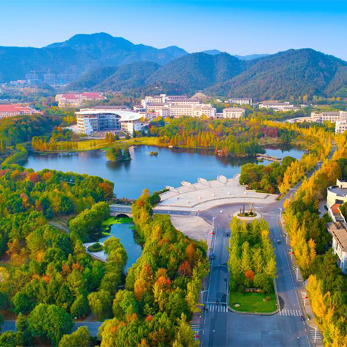 大學简介